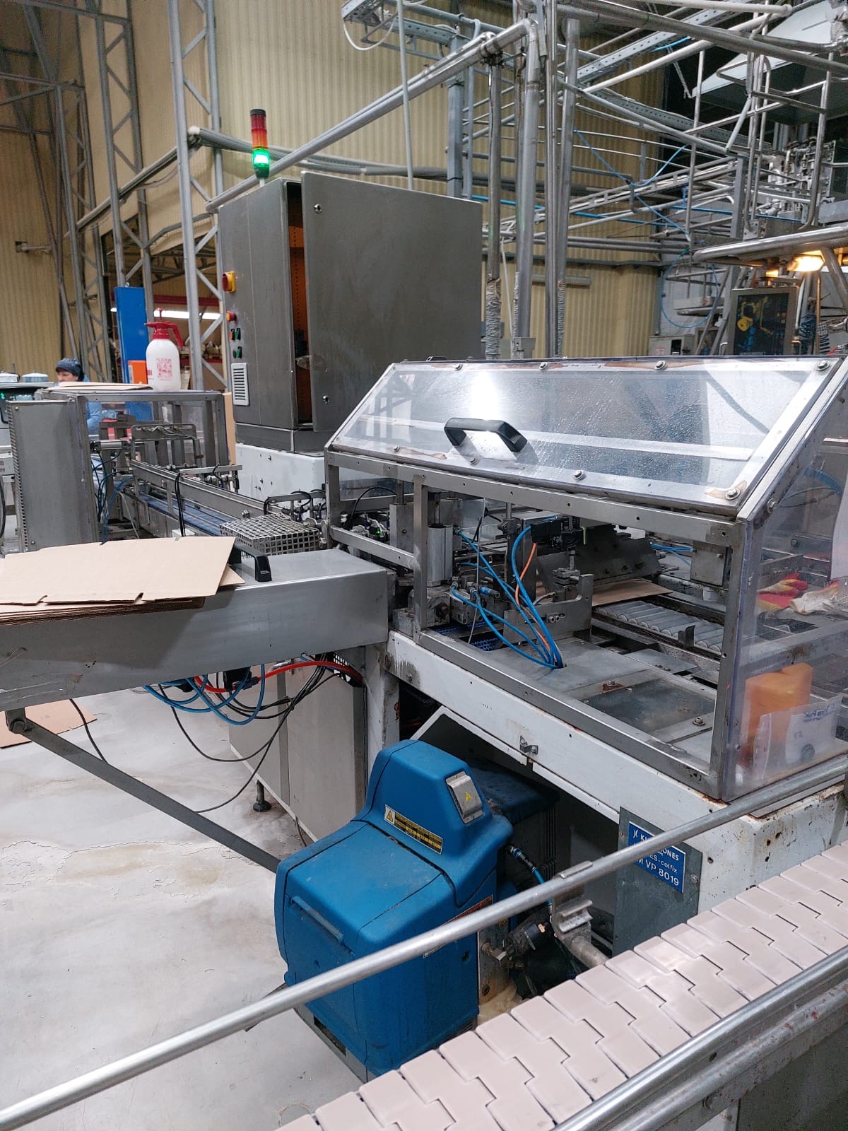 USED TETRA PAK TBA 9 200ML SLIM FILLING LINE FOR SALE YEAR 1993