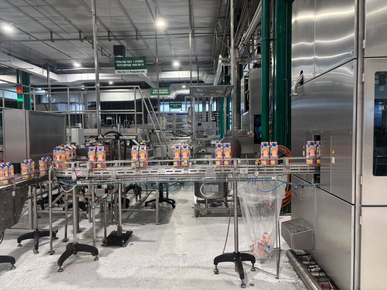 USED TETRA PAK REX TR27 ASEPTIC FILLING AND CAPPING COMPLETE LINE FOR SALE YEAR 2016