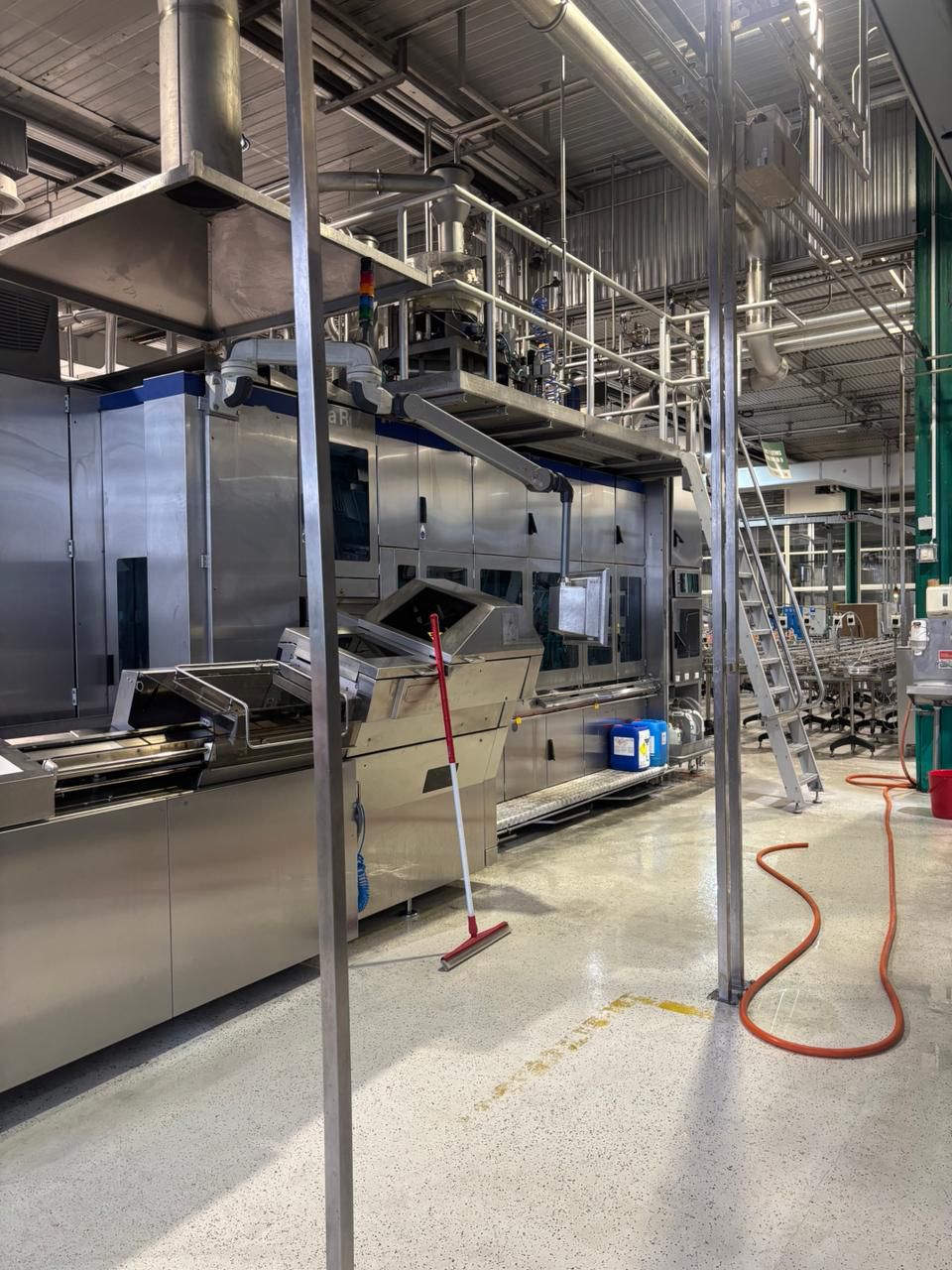 USED TETRA PAK REX TR27 ASEPTIC FILLING AND CAPPING COMPLETE LINE FOR SALE YEAR 2016