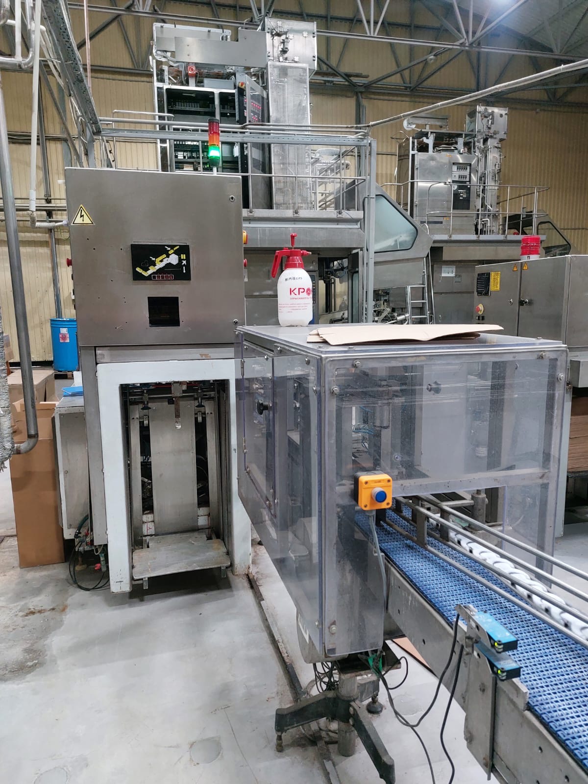 USED TETRA PAK TBA 9 200ML SLIM FILLING LINE FOR SALE YEAR 1993