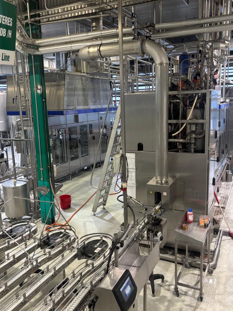 USED TETRA PAK REX TR27 ASEPTIC FILLING AND CAPPING COMPLETE LINE FOR SALE YEAR 2016